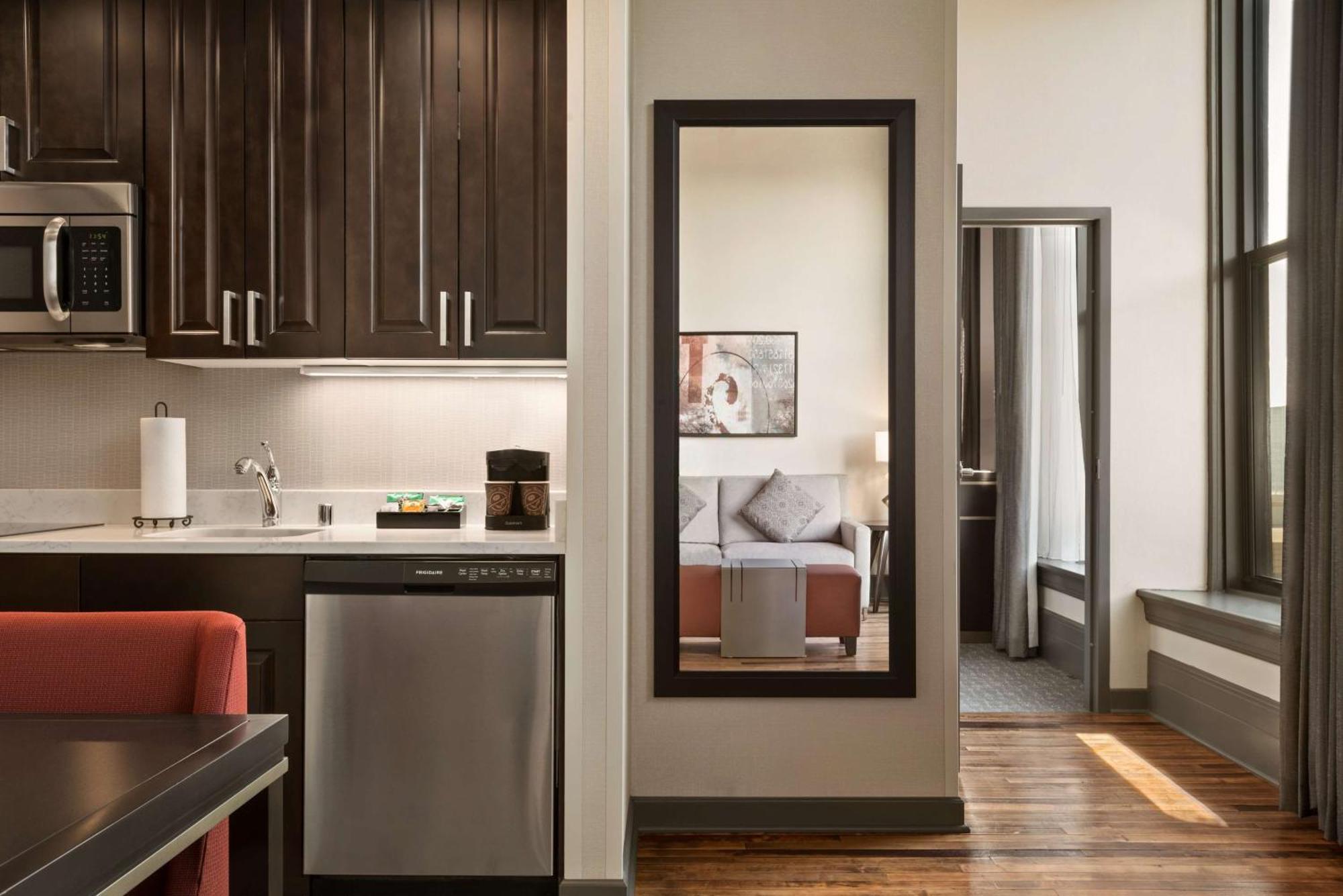 Homewood Suites By Hilton Milwaukee Downtown Exteriér fotografie